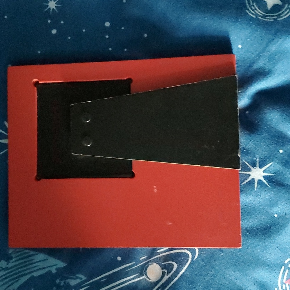 Picture frame - Picture 2 of 2